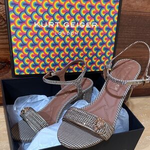 Kurt Geiger Elegant Gold and Black Heels